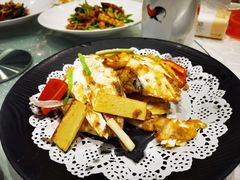 煎焗鱼头-香山家宴