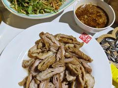 -岳姥姥饺子(泺文路店)