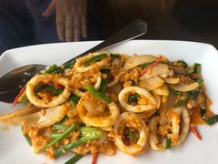 -Baan Ploy Samed Restaurant ร้านอาหารบ้านพลอยเสม็ด