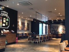 大堂-星巴克臻选(上海长风大悦城店)