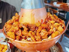 -炉小二铜锅牛蛙•川湘菜(三里屯店)