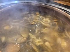 -阿山卓·野生菌火锅·纳西火塘烤肉