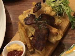 -玛格萝妮比萨屋(四平店)