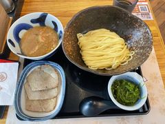 -怡己·三ツ矢堂日式料理(海伦店)