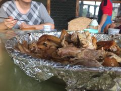 -鲤鱼塘农家山庄