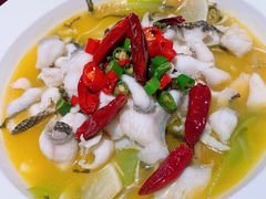 -吕氏疙瘩汤·新鲁菜(日照万象汇店)