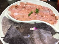 -红九格老火锅(三峡广场店)