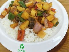 -伊麦佳兰州牛肉面清真美食店