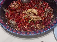 -何师傅美蛙鱼头(汉街店)