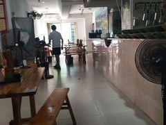 大堂-福半天牛肉面(碧津轻轨站店)
