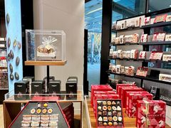 -Laderach 莱德拉(上海环贸iapm店)