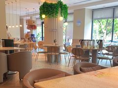 大堂-必胜客(WOW西丽店)