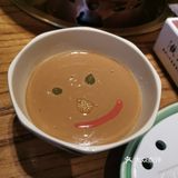 麻椒鸳鸯锅，味道超级赞，还点了几串羊肉串，肉块非常大