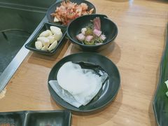 -肉甲韩国木炭烤肉(新壹街1店)