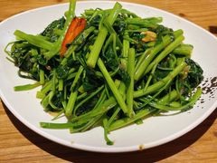 -泰堤坊(淡水体育馆店)