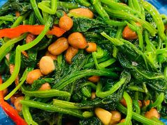 果仁菠菜-伊隆斋(什刹海店)