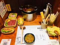 -独食火锅·半米屋台(直营总店)