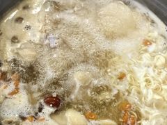 -花苑美食横琴生蚝火锅(拱北粤华路店)