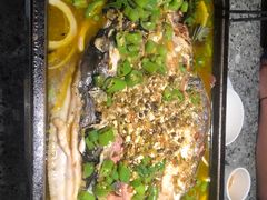 -里岛烤鱼(东港凯虹广场店)