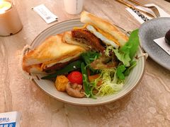 -玲婧胡同·生日蛋糕·餐厅(嘉里城店)