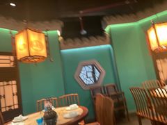 -佬麻雀·新湘菜(珠海金发购物中心店)