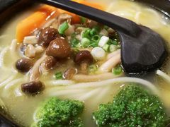 -滇越乘象云南餐厅(豆各庄店)