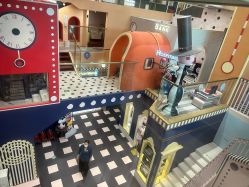 -MELAND CLUB亲子乐园·派对·餐厅(北京芳圆里ID MALL店)