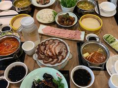 -龙聚德北京烤鸭(沙坪坝华宇A馆店)