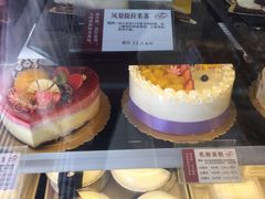 -苹果花园(龙漕路店)