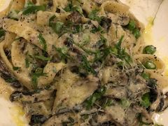-WOLFGANG PUCK KITCHEN & BAR(迪士尼小镇店)