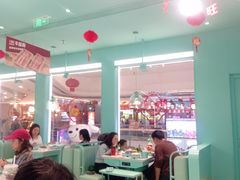 -季季红火锅(柳州城中万达二店)
