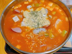 韩式部队火锅-小韩屋韩国料理(上海湾店)