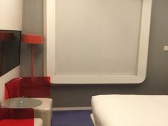 -深圳东部华侨城瀑布酒店