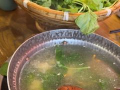 -吃饭皇帝大土家民族菜(正大广场店)