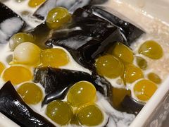 芋圆椰果龟苓膏-老广酒楼(樱花店)