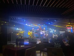 -热河以北x月亮瓦肆livehouse(环山路店)