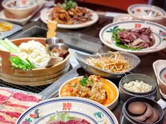 -张牌牌·东北烤肉小吃市集(金楠天街店)