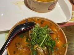 -何记花甲(海岸城旗舰店)