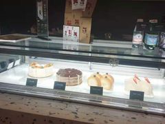 面包甜点陈列柜-gaga(深圳福田星河COCO Park店)