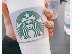 -星巴克(真如星光耀广场店)