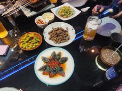 -钳小柒·小龙虾蓝龙王烧烤夜宵(长寿路店)