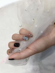 -苏彩·皮肤管理美甲美睫