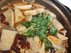 肥肠臭豆腐-红胖胖龙虾王·本地菜