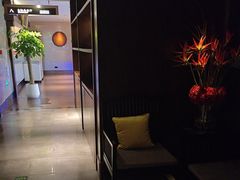 -新偶像健康汇•水疗SPA•豪华自助餐(世界城店)