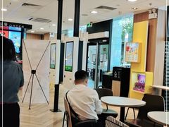 -麦当劳(华融店)