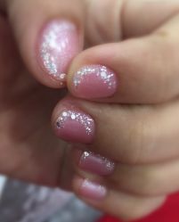 -朵琳·美甲美睫纹绣