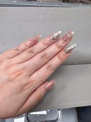 -芊屿芊浔美甲