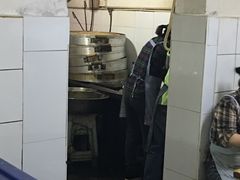 -四平包子铺
