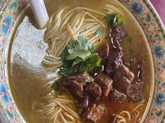 -金杨拉面王小吃面馆·牛三宝面·红烧牛肉粉