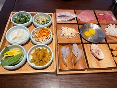-银米·云南传统过桥米线(双廊黑金冠店)